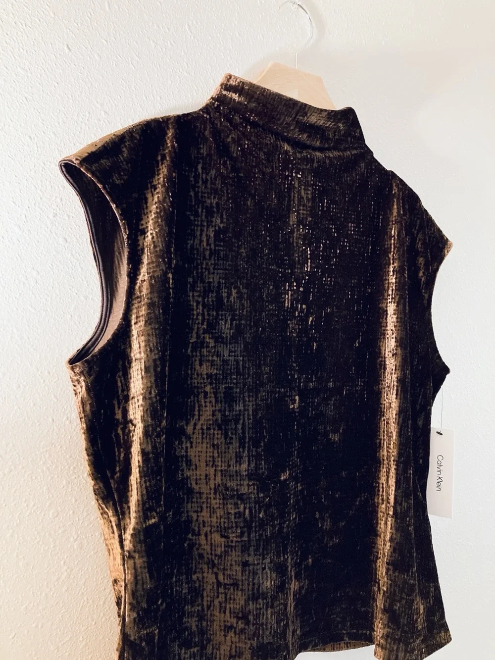 Calvin Klein Brown Velvet Mock Neck Cap Sleeve Blouse Tank Top X-Large - Picture 3 of 11